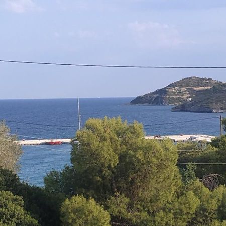 Meltemi Apartments Αγία Μαρίνα Εξωτερικό φωτογραφία